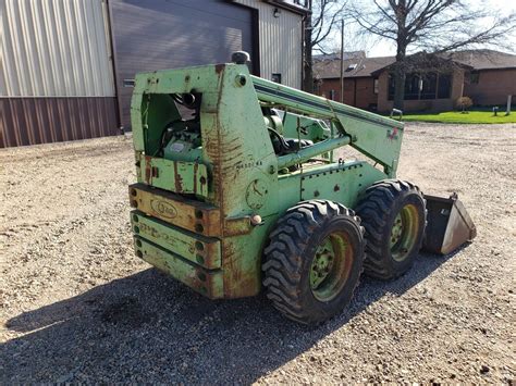 omc mustang 1200 skid steer specs|mustang skid steer specs.